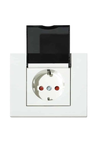 Розетка одинарна з заземленням з кришкою та шторками біла GRANO OVIVO 400-010300-243