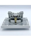 Розетка EL-BI VEGA білий мат 1-на з заземленням з кришкою ( 510-016200-218 )