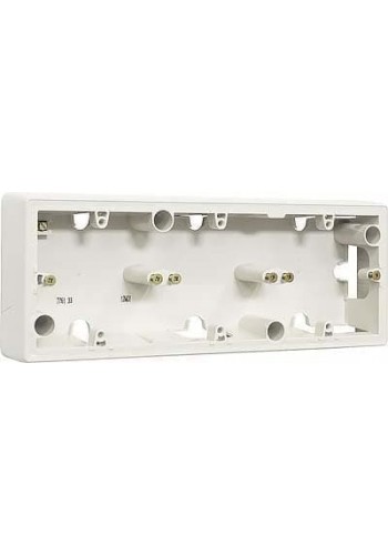 Коробка для накладного монтажу, 3-ная Білий 776183 Legrand Valena