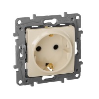 Розетка 2К +3 зі шторками 16 А Слонова кістка 672322 Legrand Etika